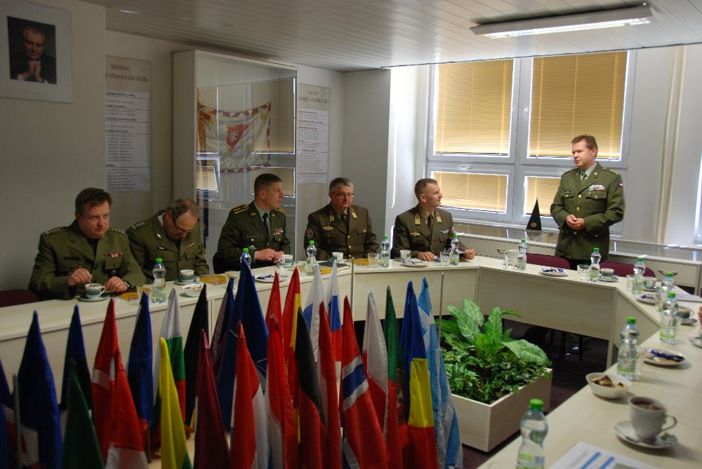 Právě si prohlížíte V4 National Military Health Service Chiefs Meet in Hradec Králové